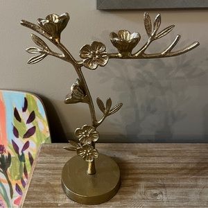 Opalhouse. Gold Flower Jewelry Stand.